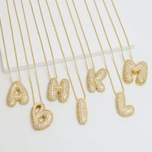Cargar imagen en el visor de la galería, BALLOON GOLD LETTER NECKLACE