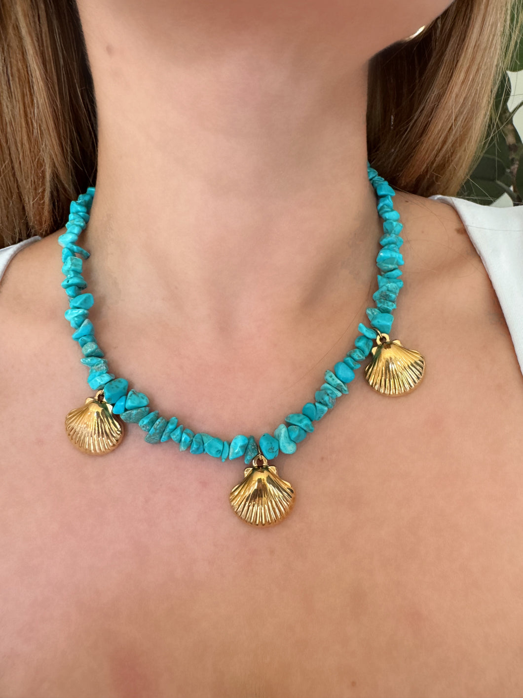 SHELL TURQUOISE NECKLACE